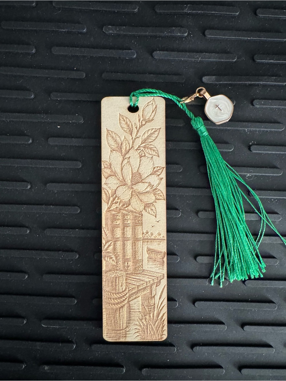 Magnolia Themed Bookmark